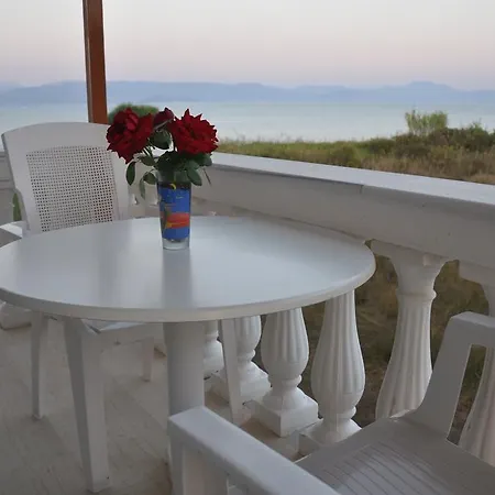 Neptune Resort Kavos Exterior photo