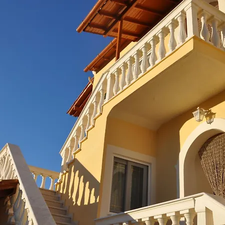 Neptune Resort Kavos Exterior photo