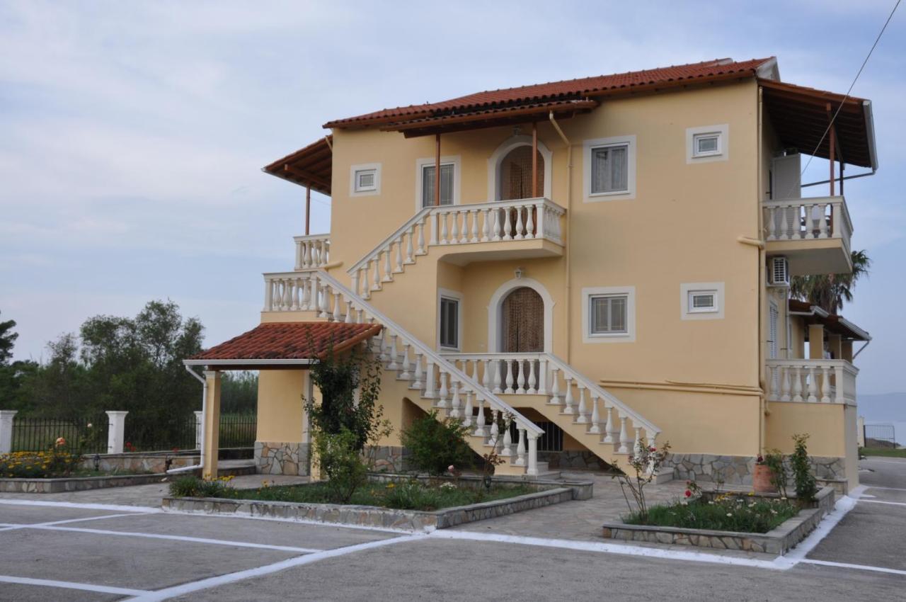 Neptune Apartment *